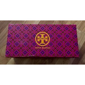 Tory‎ Burch empty shoe box
